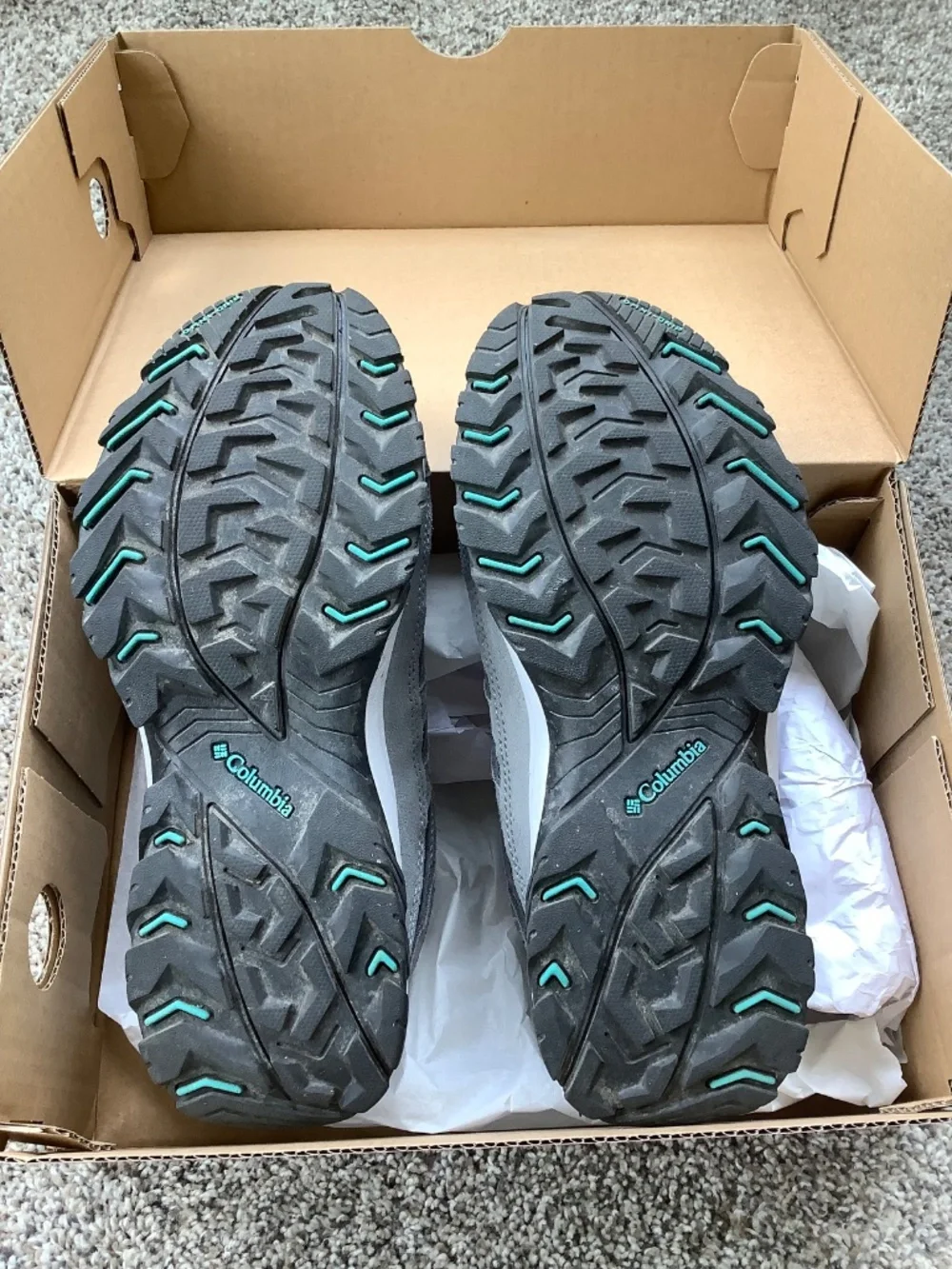 Columbia Crestwood Women’s Hiking Sneaker